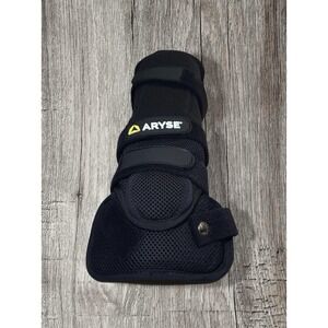 Aryse AY-3916 Universal Metforce Wrist Brace L3915/L3916 New in Package